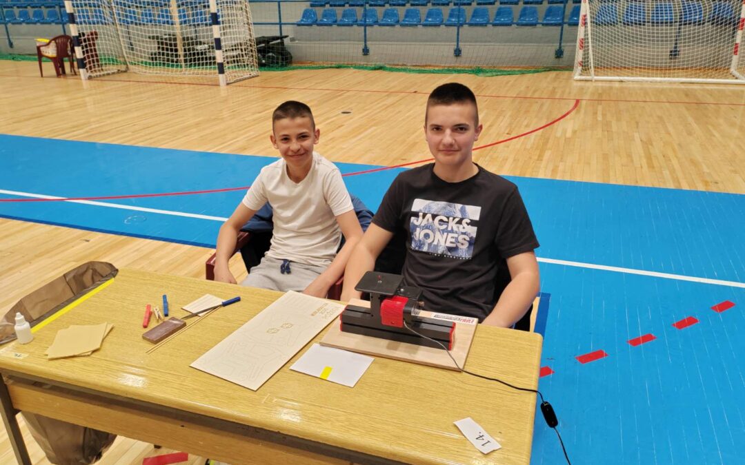 Emanuel Ključević i Sebastijan Samaržija osvojili 2. mjesto na Modelarskoj ligi