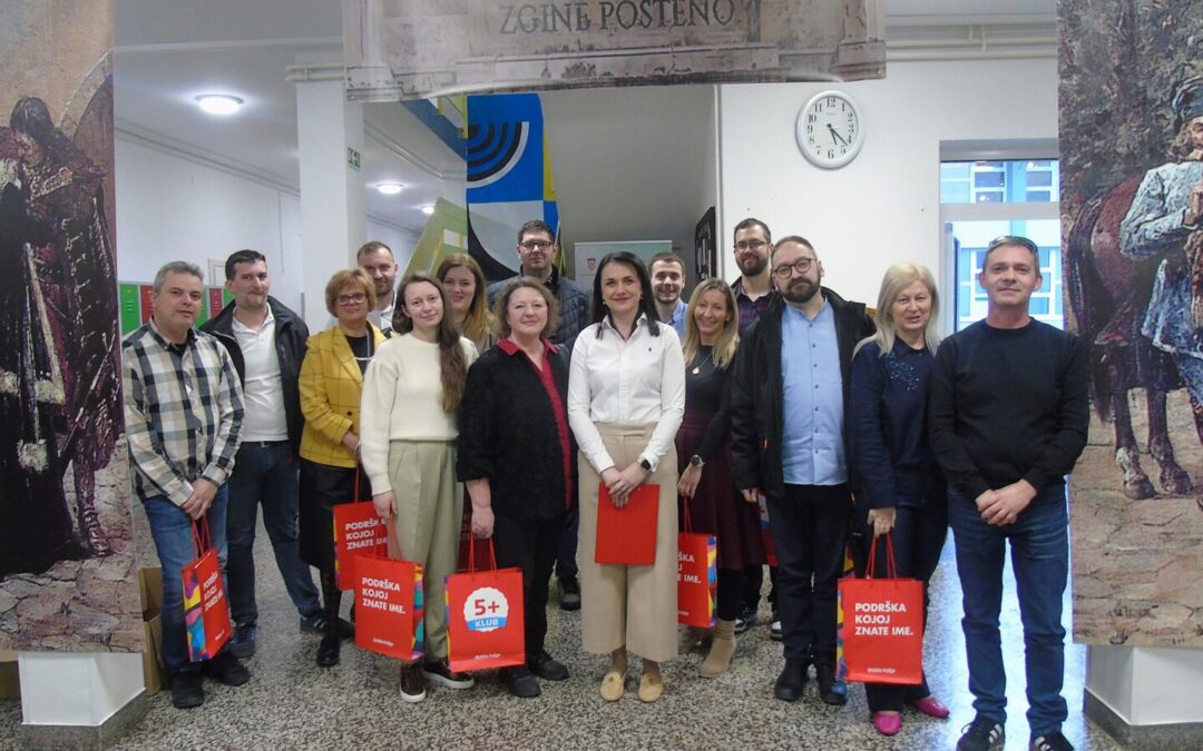 Naša škola domaćin Županijskog natjecanja iz povijesti