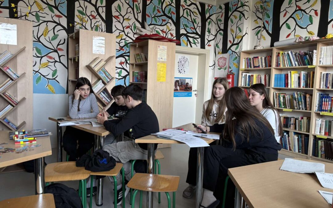 Učenici sudjelovali u online kvizu znanja Glasno o novcu